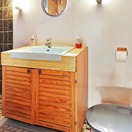بيت للعطل Two-bedroom In 3 *