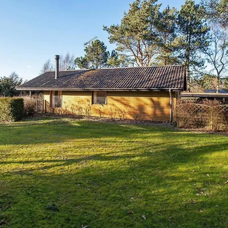 Two-bedroom In 3 *